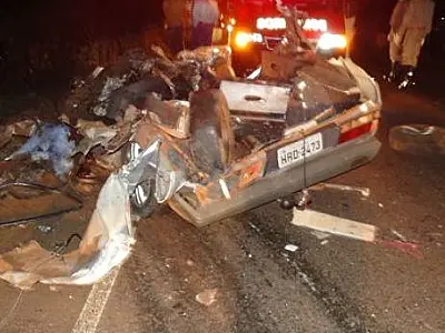 Homem morre em acidente entre carreta e Gol em Itaporã