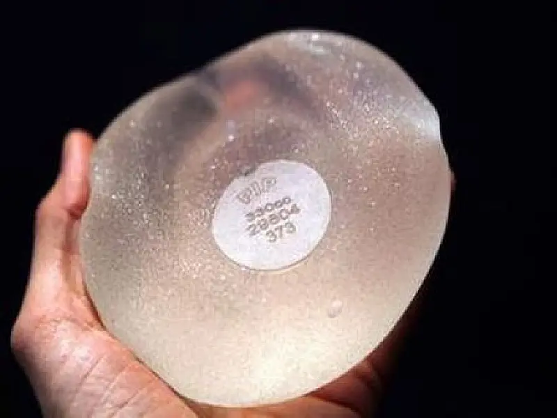Anvisa suspende importações de próteses mamárias de silicone