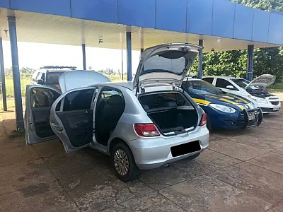 Homens são presos com veículo roubado em Terenos
