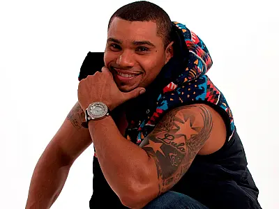 Cantor Naldo se apresenta nesta quarta em Campo Grande