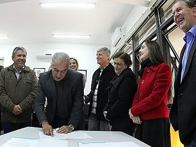 Governador assina convênios para obras em Coronel Sapucaia, Bela Vista e Santa Rita do Pardo
