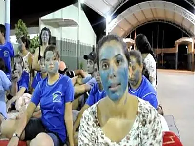 Estudantes trocam Carnaval por protesto para salvar Ensino Médio em distrito do interior