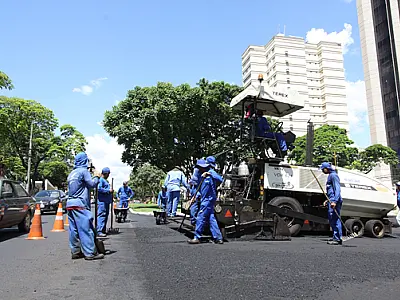 Obras próximo ao viaduto da Ceará interditam ruas