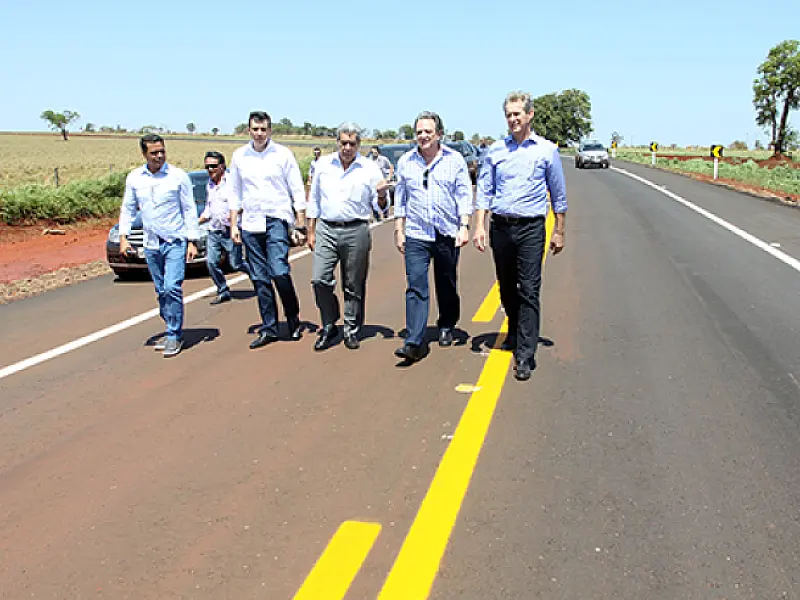 Governador visita obras da Sul Fronteira em Aral Moreira
