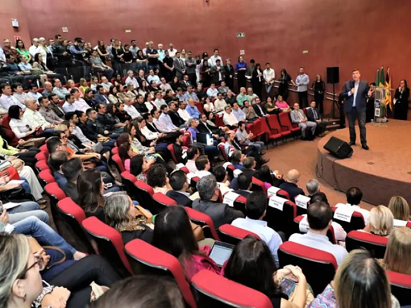 Sistema que elimina uso de papel já está em funcionamento em seis unidades administrativas de MS
