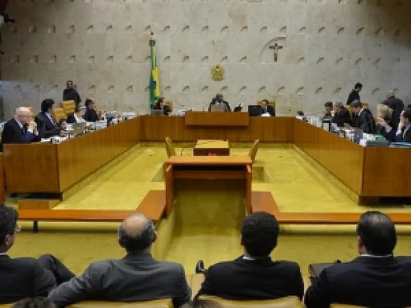 STF define nesta quarta-feira se réus do mensalão terão novo julgamento