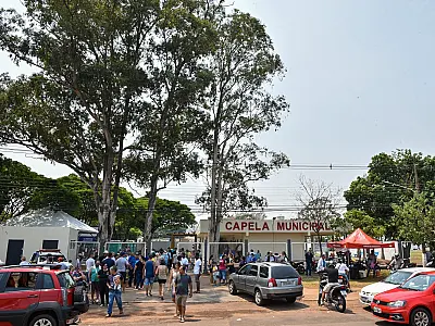 Cemitérios públicos de Campo Grande recebem mais de 30 mil visitantes no Dia de Finado