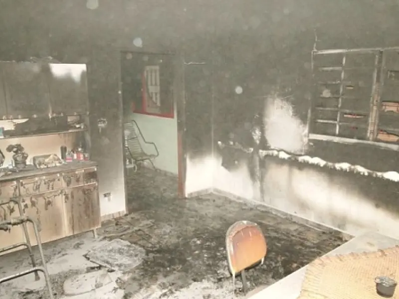 Incêndio destrói casa de idosa em Três Lagoas
