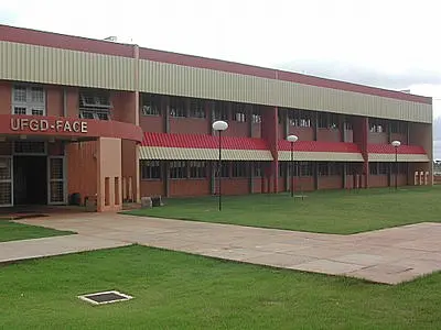 Por acessibilidade, UFGD deve alterar edital de concurso