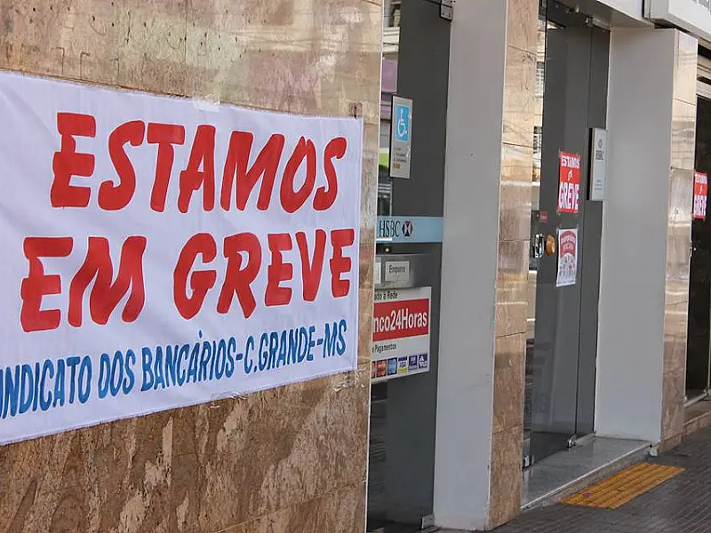 Greve dos bancários não tem previsão para acabar, diz sindicato