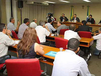 Redução do ICMS impacta e audiência discutirá outros combustíveis