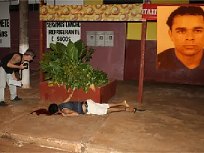 Homem é morto a tiros enquanto aguardava ônibus em Dourados