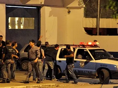 Justiça determina transferência de dupla que tentou roubar empresa em Corumbá