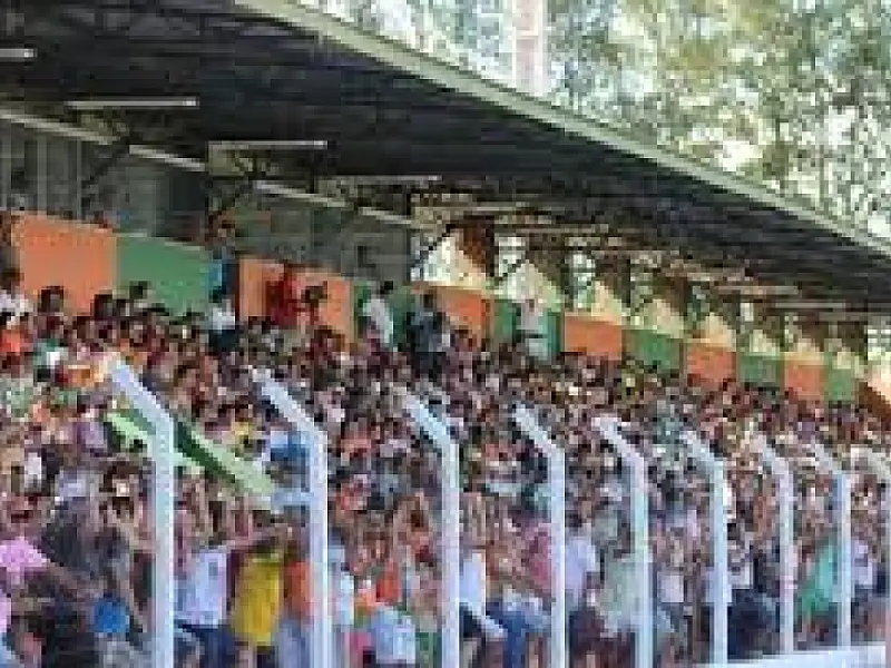 Jogo entre Ivinhema e Águia terá promoção de ingressos para casal