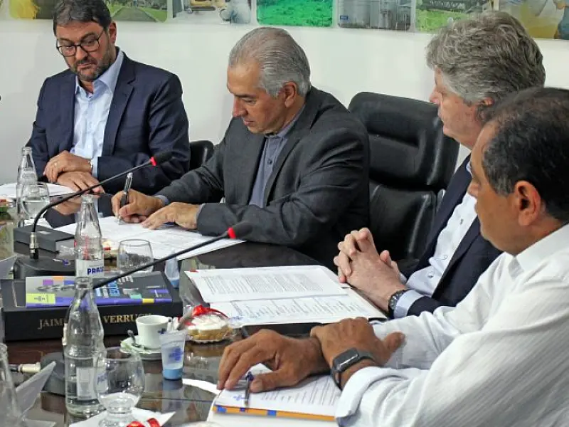 Responsáveis por 300 mil empregos, pequenas empresas ganham estatuto para simplificação dos negócios