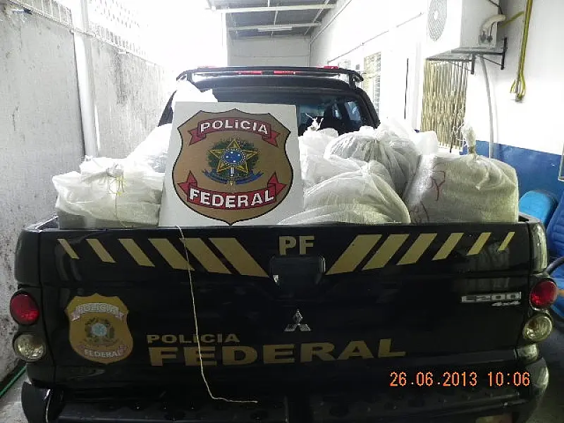 PF incinera mais de uma tonelada de cocaína em Corumbá