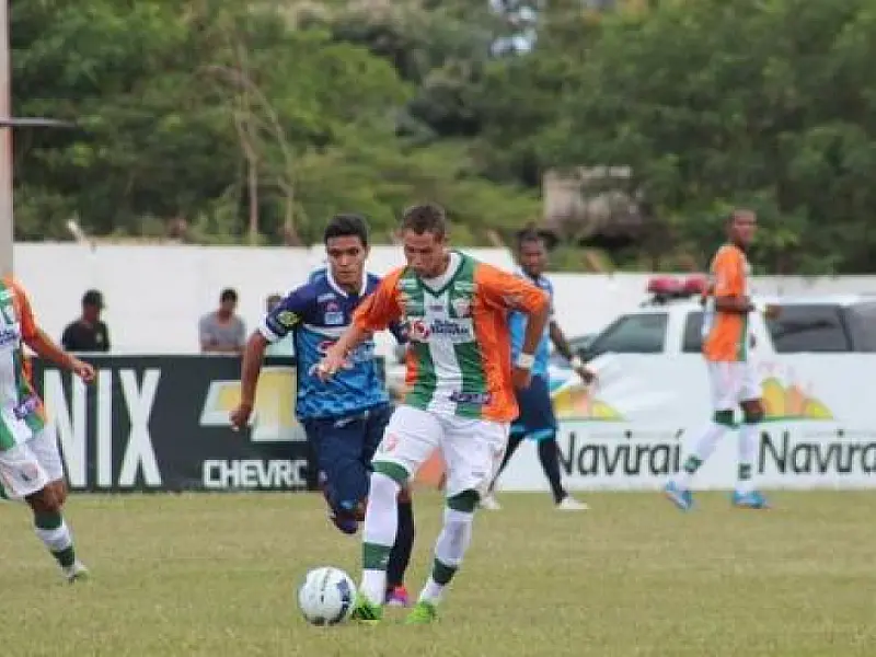 Naviraiense vence o Ivinhema e busca liderança