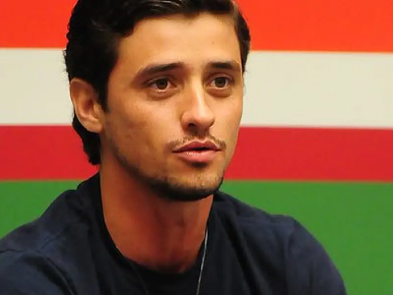 Pela segunda vez, Fael está no paredão do BBB 12