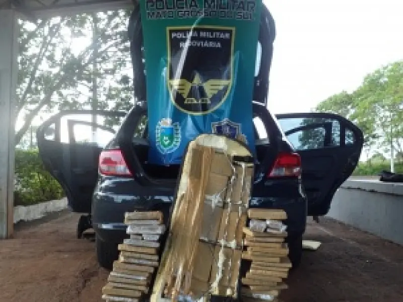 Carro roubado em Curitiba é recuperado em MS
