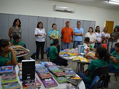 Dione Hashioka qualifica educação de Nova Andradina com emendas
