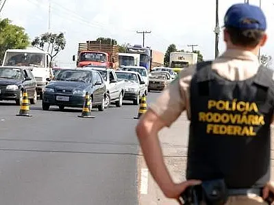 PRF inicia Operação Semana Santa / Tiradentes 2014 nesta quinta