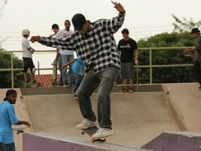 Campeonato de Skate reúne profissionais de todo país em Dourados