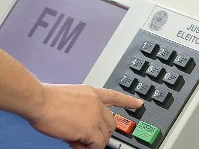 TSE aprova calendário das eleições municipais de 2016