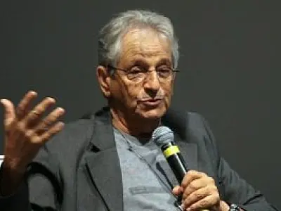 Fernando Gabeira participa de evento na Capital