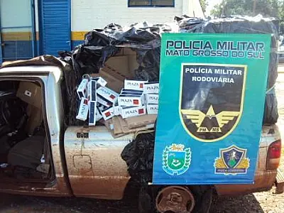 PMR apreende camionete com cigarros na MS 379