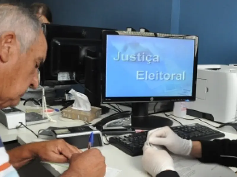 Postos de atendimento funcionam no último final de semana de biometria