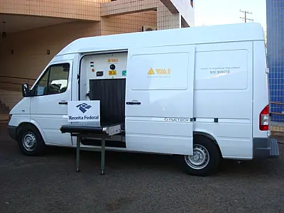 Receita Federal utiliza novo equipamento móvel para operação na fronteira