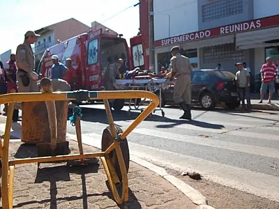 Gari de Nova Andradina é atropelado na faixa de pedestre