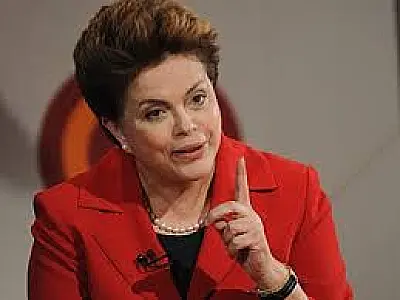 Dilma se reelegeria no 1º turno em qualquer cenário
