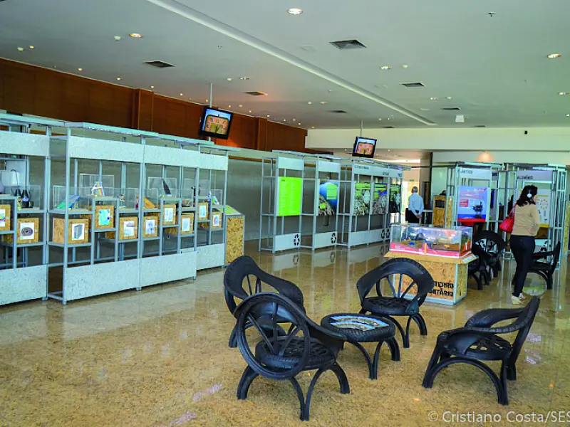Mostra do Sesc revela que quase nada do que se joga fora é lixo