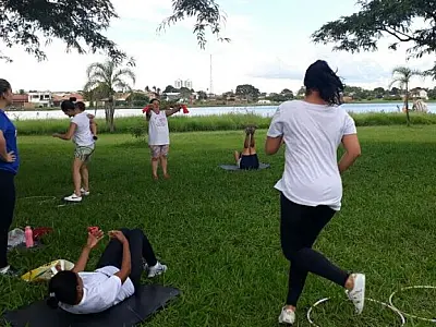 Oficina de treino funcional é mais uma opção de exercício na Lagoa Itatiaia