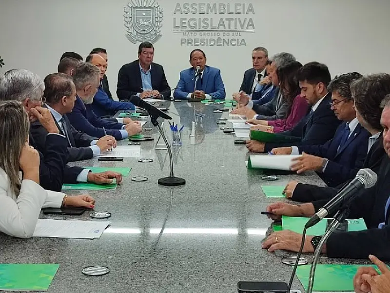 Com R$ 48 milhões em emendas, deputados garantem benefícios aos municípios