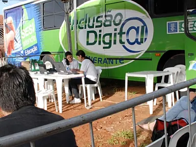 Moradores da Vila Nhá-Nhá recebem serviços de cidadania neste domingo