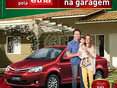 Com show pirotécnico, Comitiva do Papai Noel chega Shopping Norte Sul
