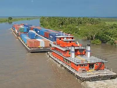 Paraguai libera uso de bitrem e abre caminho para exportações via porto de Concepcion