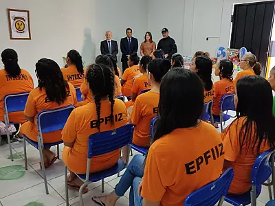 Presídio feminino recebe doação da Receita Federal para ações de assistência e ressocialização