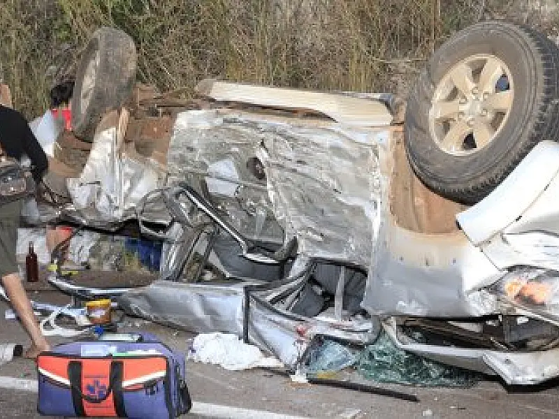 Cinco pessoas ficam feridas em grave acidente na BR-163