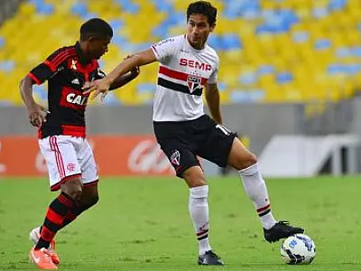 São Paulo vence o Flamengo na estreia de Ney Franco