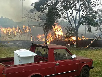 Incêndio em conveniência em Coronel Sapucaia já tem quatro mortos
