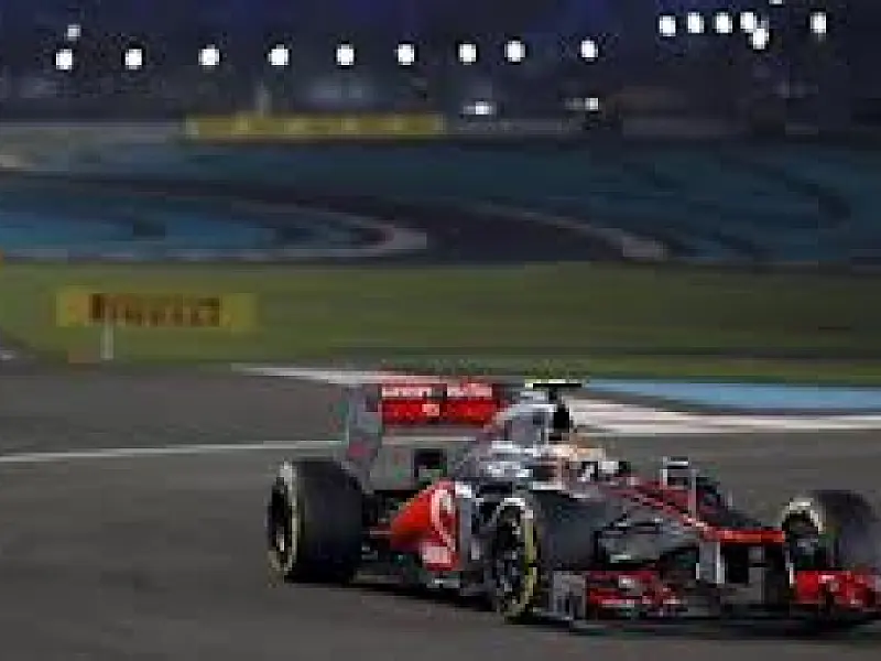 Massa ganha um posto e fica em 7º no grid após punição a Raikkonen