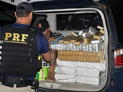 Laminador é preso com 141,8 kg de maconha na BR-163 em Coxim