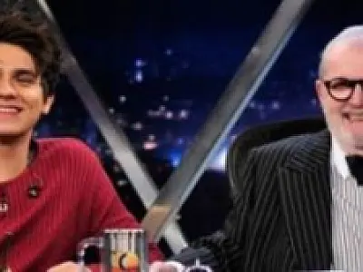 Luan Santana atinge um milhão de fãs no facebook