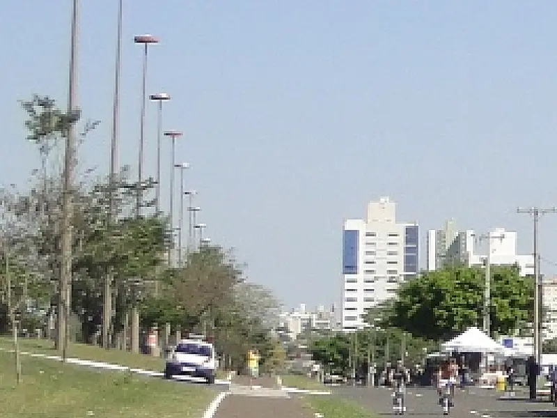 Céu fica parcialmente nublado nesta quarta