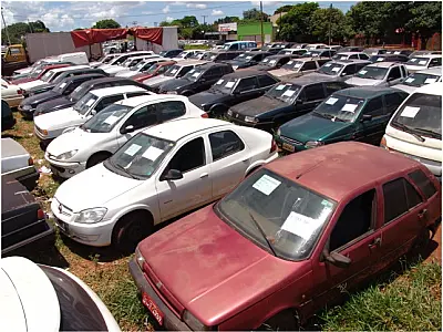 Receita Federal de Ponta Porã arrecada quase 2 milhões em leilão