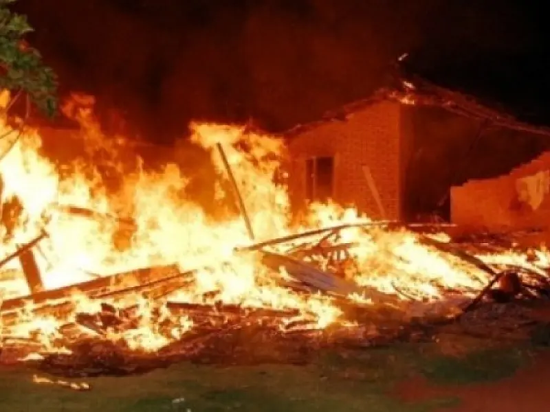 Incêndio destrói casa na cidade de Angélica