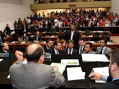 Deputados aprovam Plano Plurianual e o Orçamento de 2017 para MS